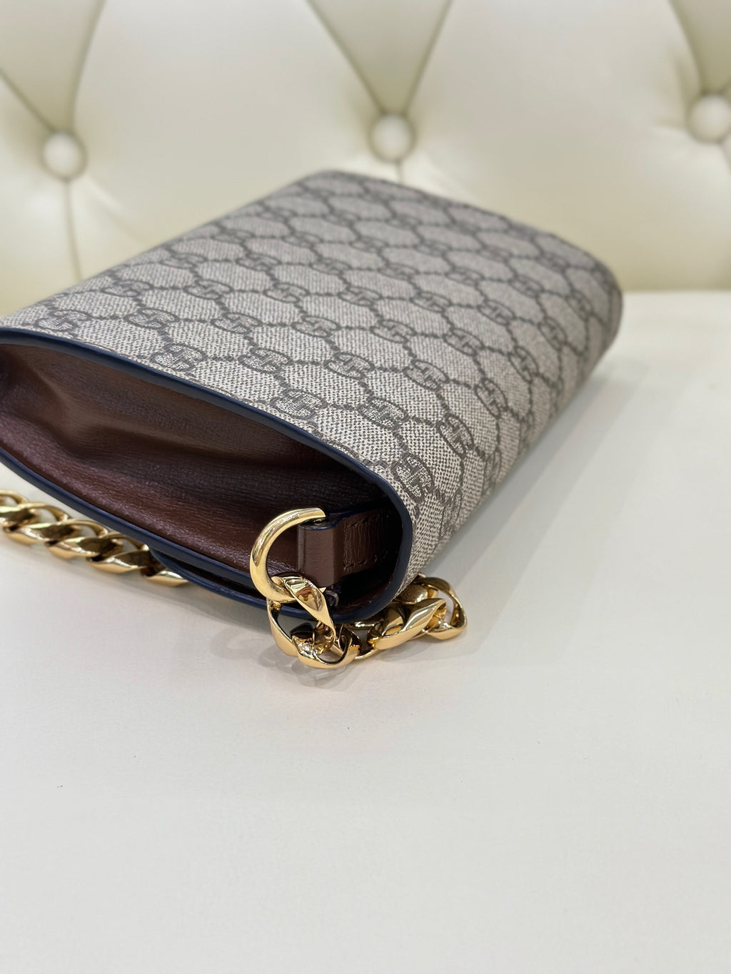 Gucci 724713HUHHX8565