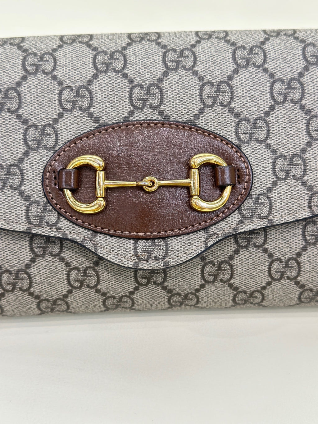Gucci 724713HUHHX8565