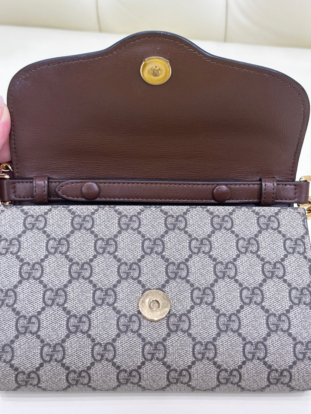 Gucci 724713HUHHX8565