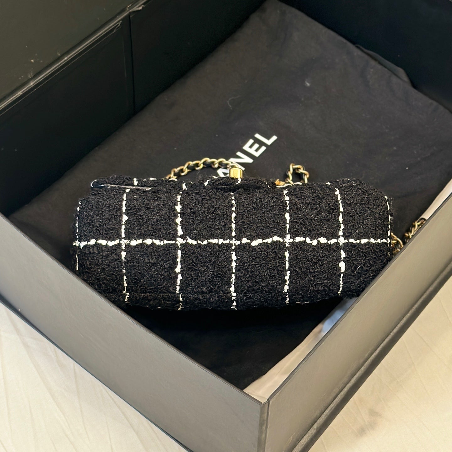 Chanel Mouth cover bag 20×7×13 AS1787-B14718-M9999