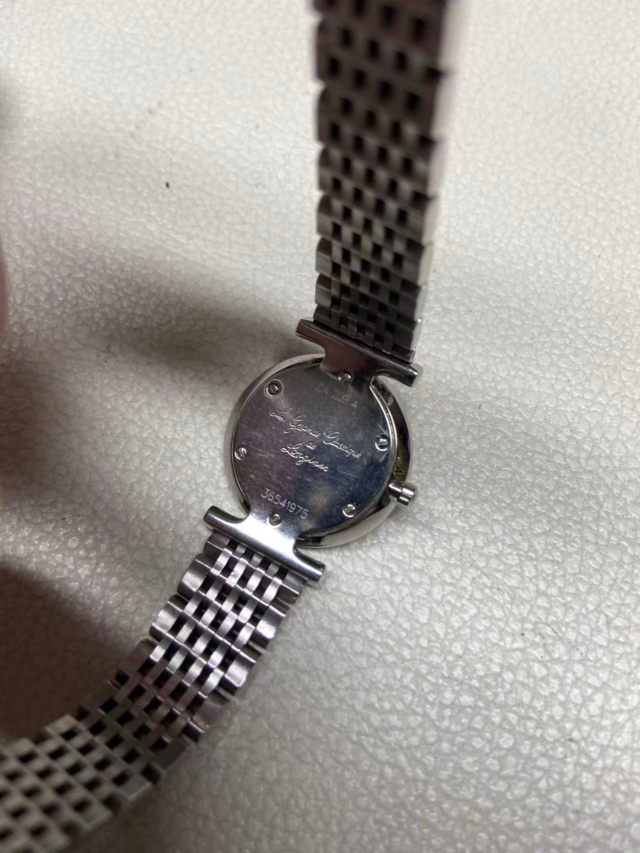 Longines Longines Conquest Collection Quartz watch 24.00mm L4.209.4.58.6