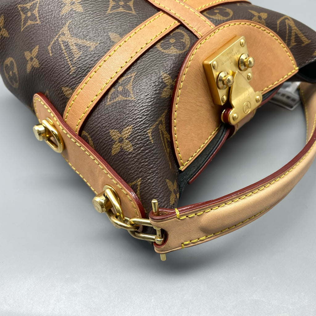 Louis Vuitton Crossbody