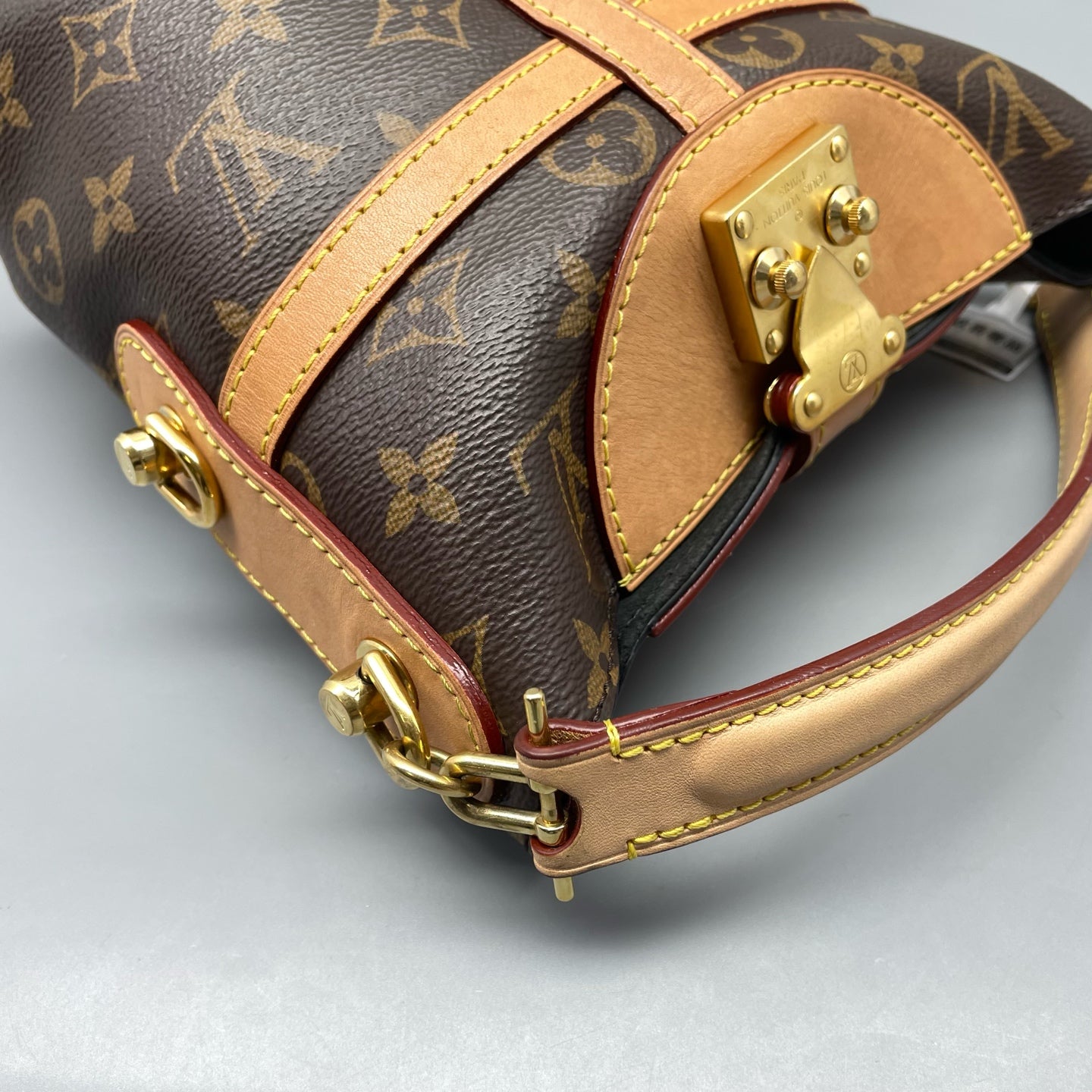 Louis Vuitton Crossbody