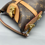 Louis Vuitton Crossbody
