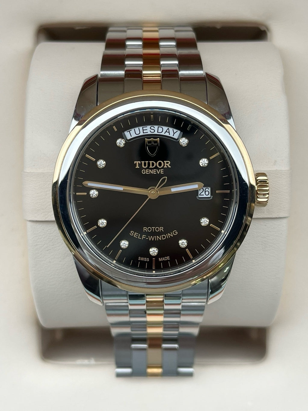 Tudor Junjue Sunday Calendar Model Black Automatic (self-winding) watch 39 millimeters m56003-0008