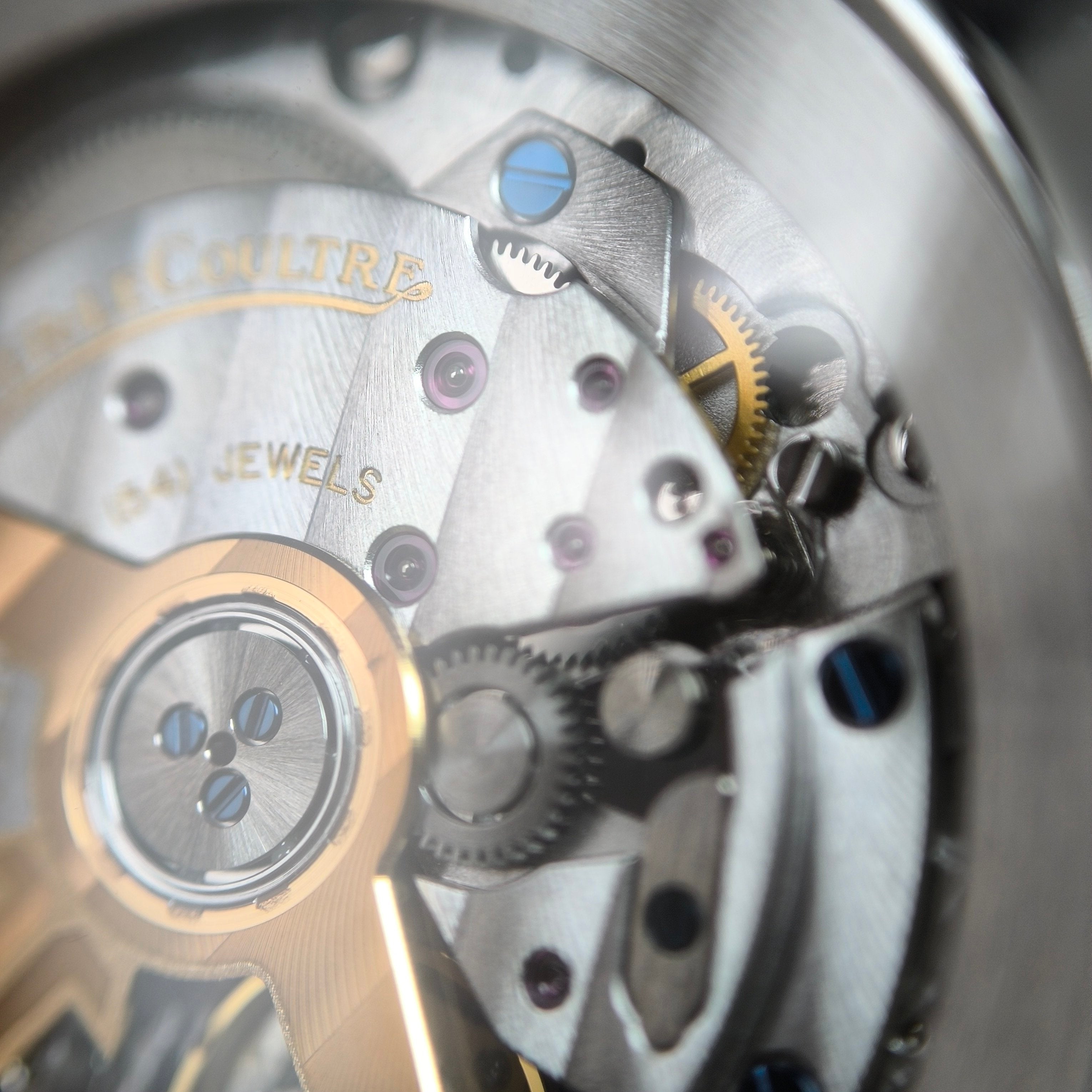 Jaeger LeCoultre Jaeger‑LeCoultre Polaris Collection 42 millimeters Q9088180