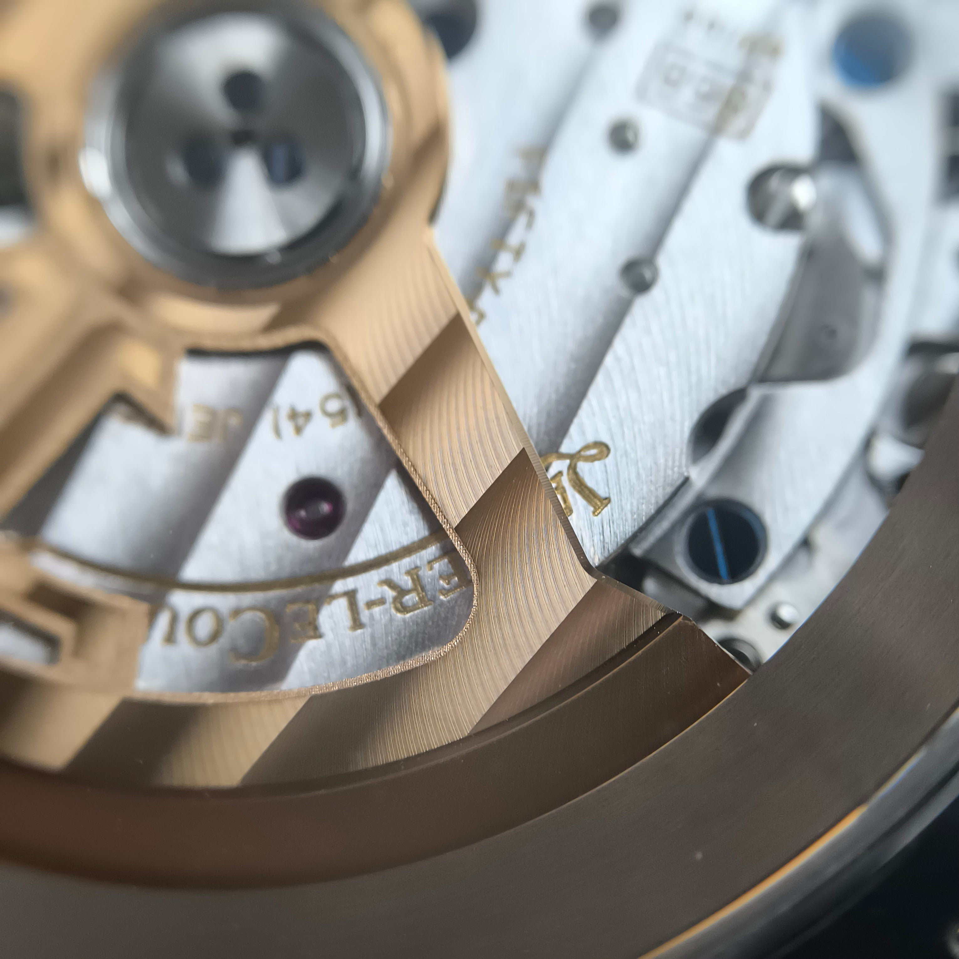 Jaeger LeCoultre Jaeger‑LeCoultre Polaris Collection 42 millimeters Q9088180