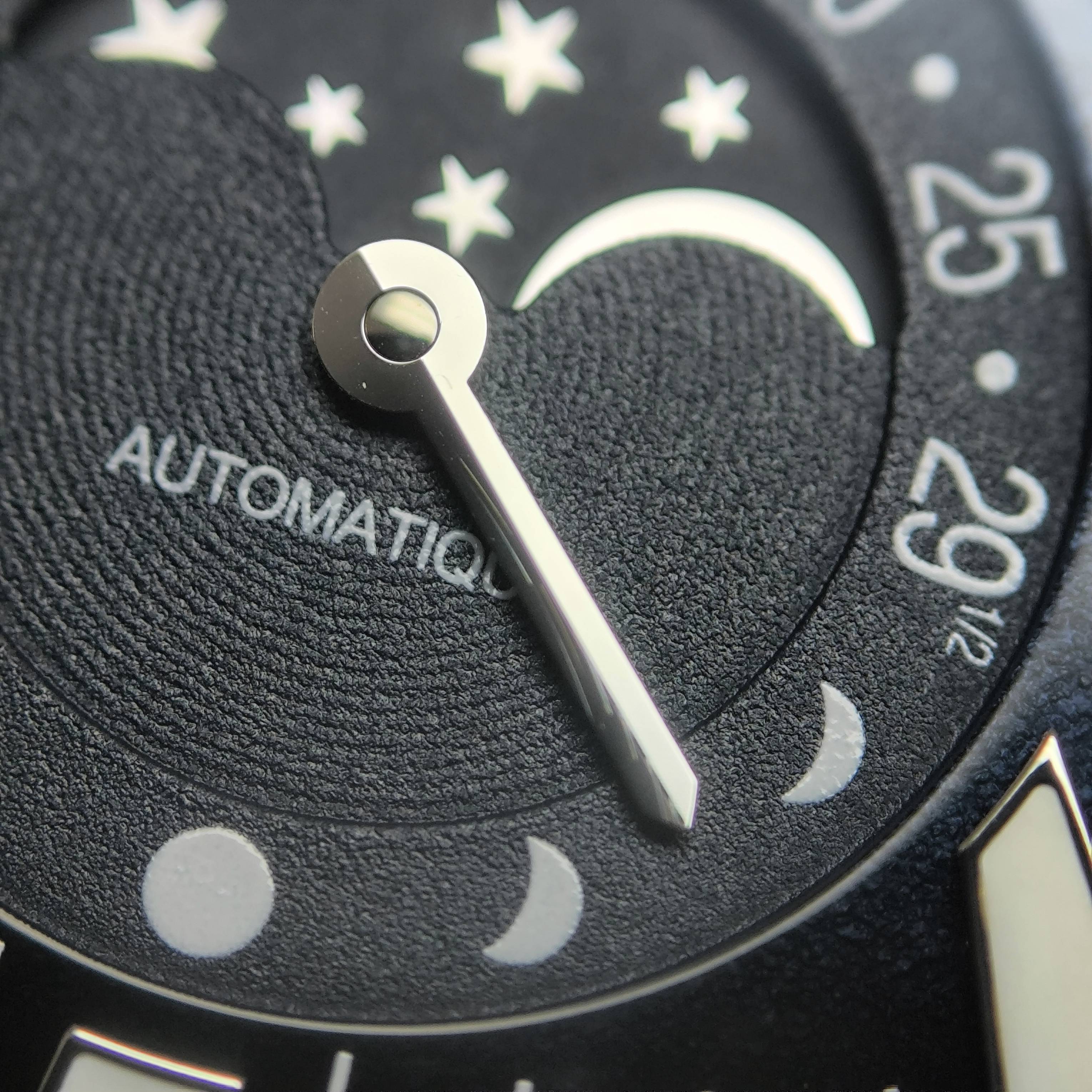 Jaeger LeCoultre Jaeger‑LeCoultre Polaris Collection 42 millimeters Q9088180