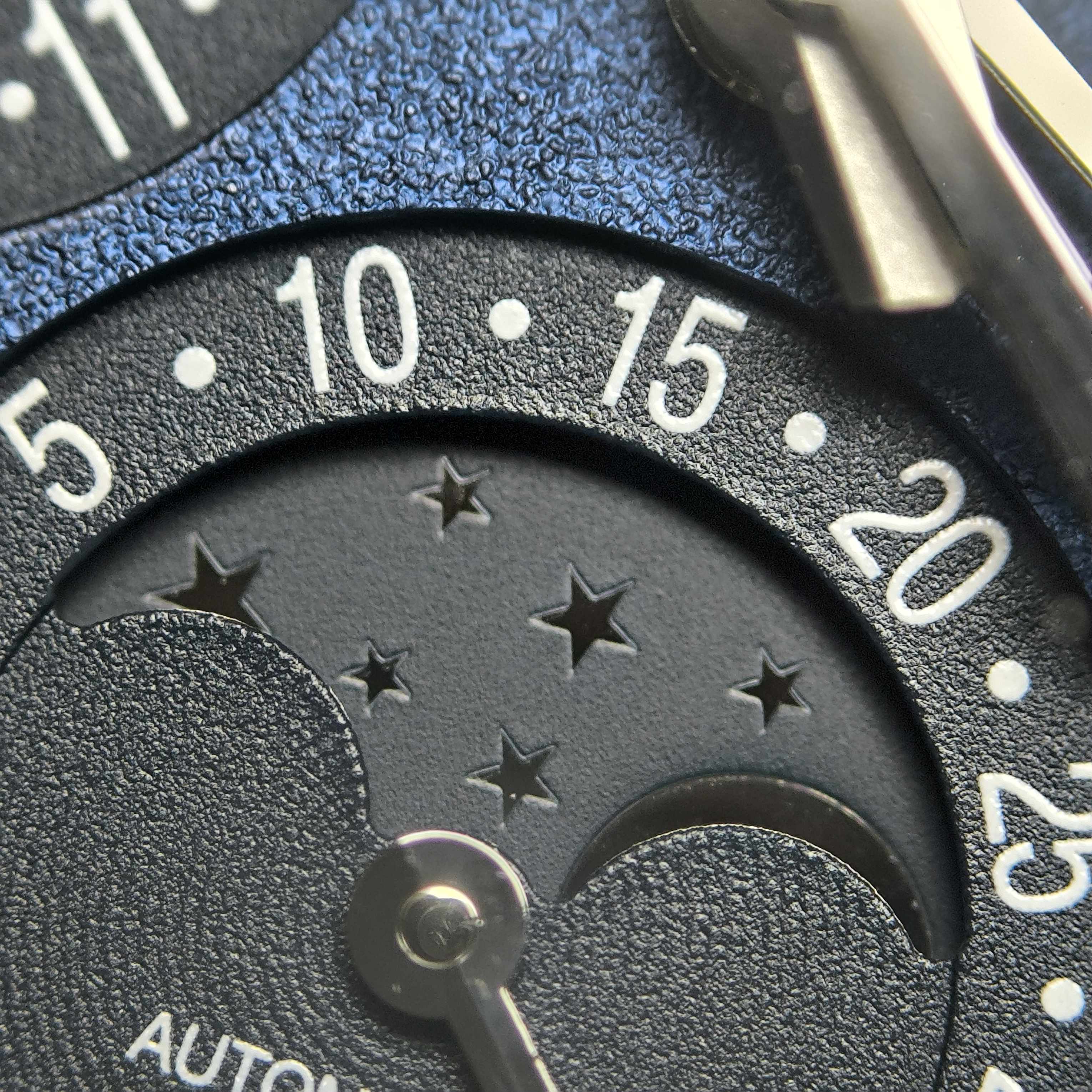Jaeger LeCoultre Jaeger‑LeCoultre Polaris Collection 42 millimeters Q9088180
