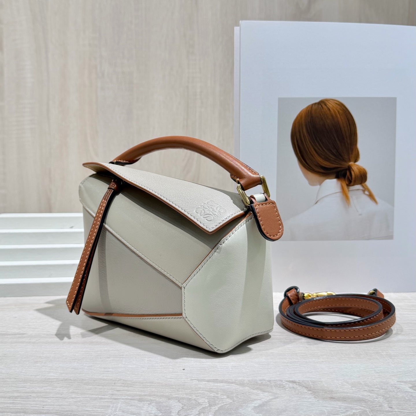 Loewe Handbag Leather Backpack 18 × 8 × 12.5 cm (can hold an iPhone 13 Pro Max) A510U95X34-5744