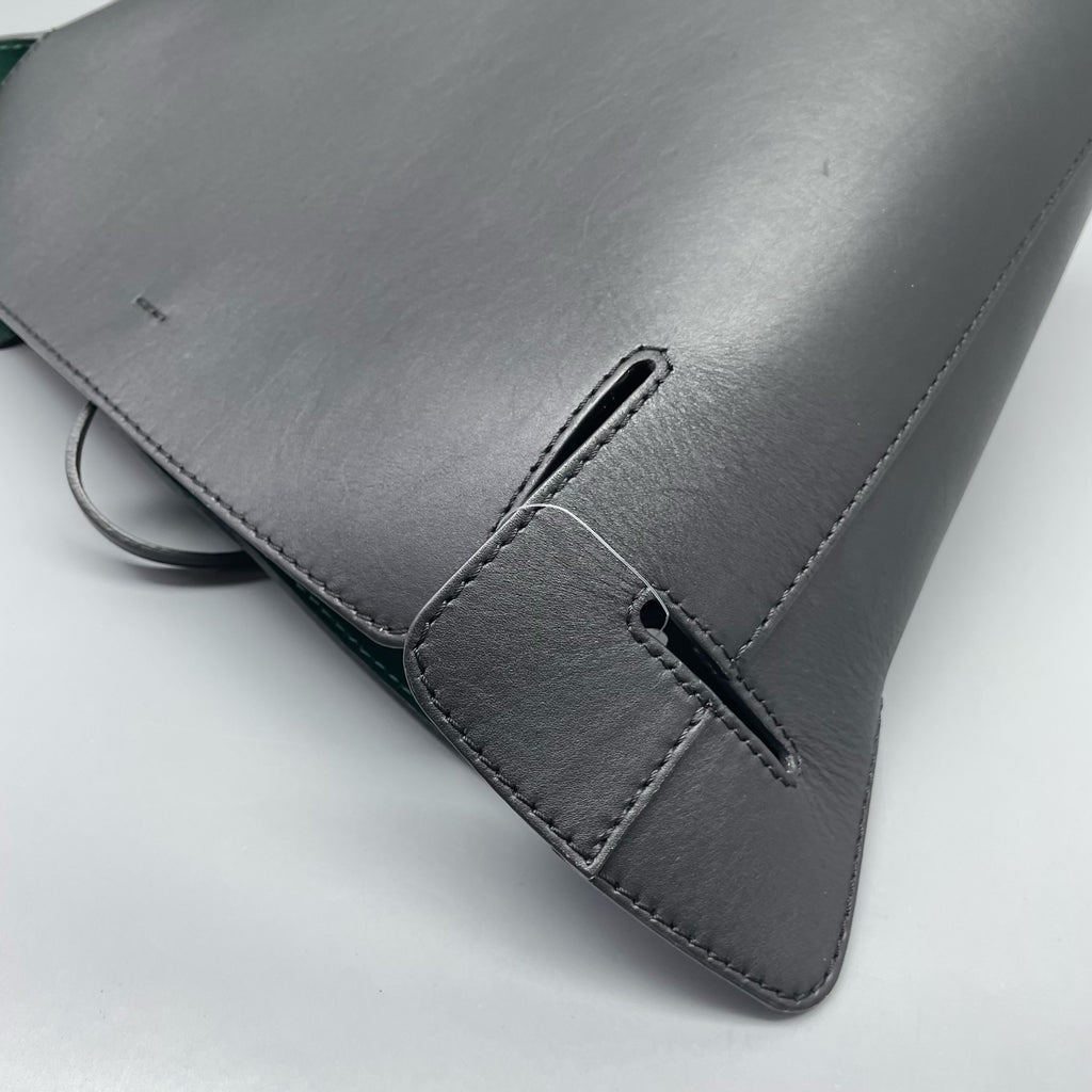 Burberry Black Bucket & Drawstring Bag