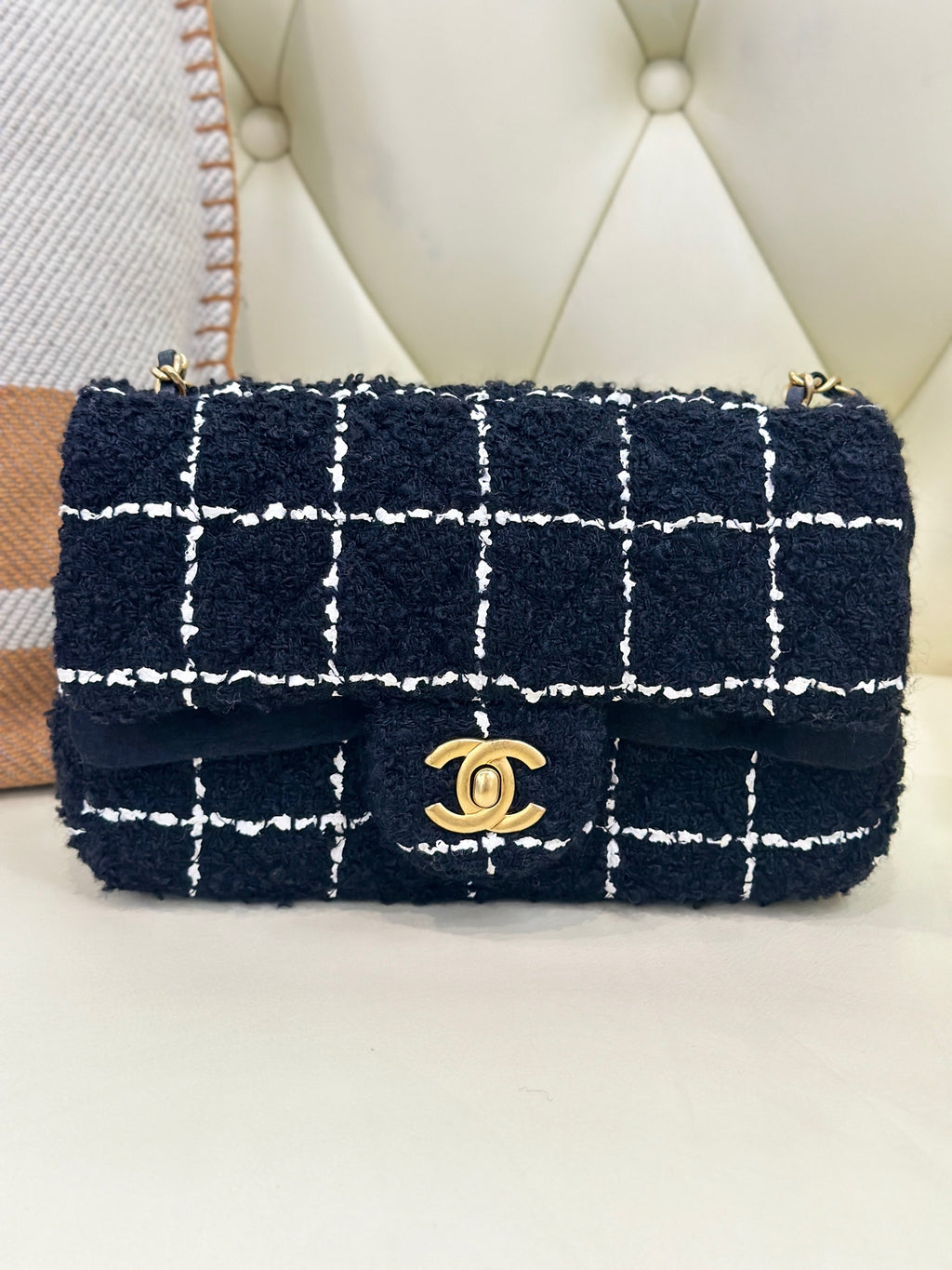 Chanel Mouth cover bag 20×7×13 AS1787-B14718-M9999