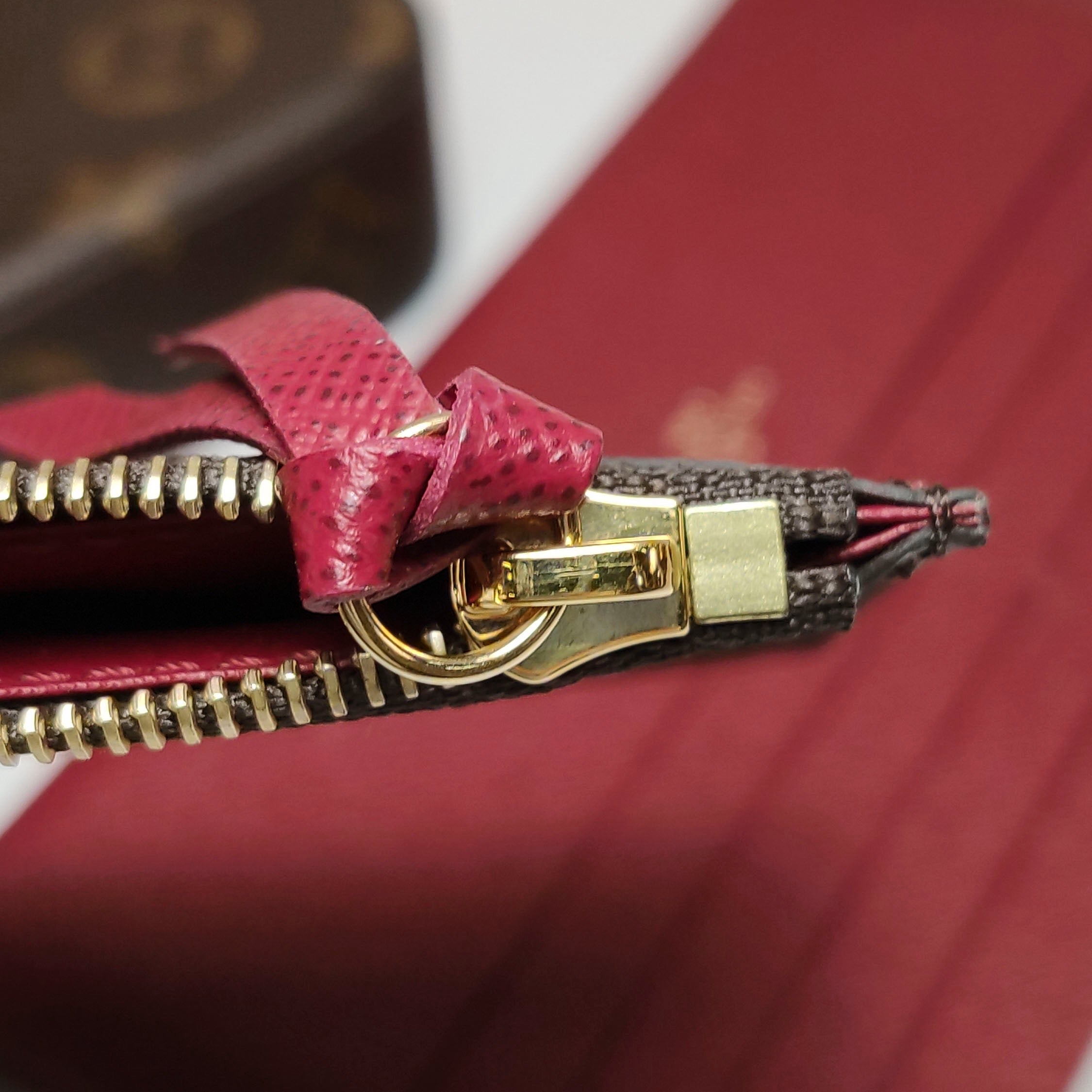 Louis Vuitton Félicie Pochette Crossbody M81896