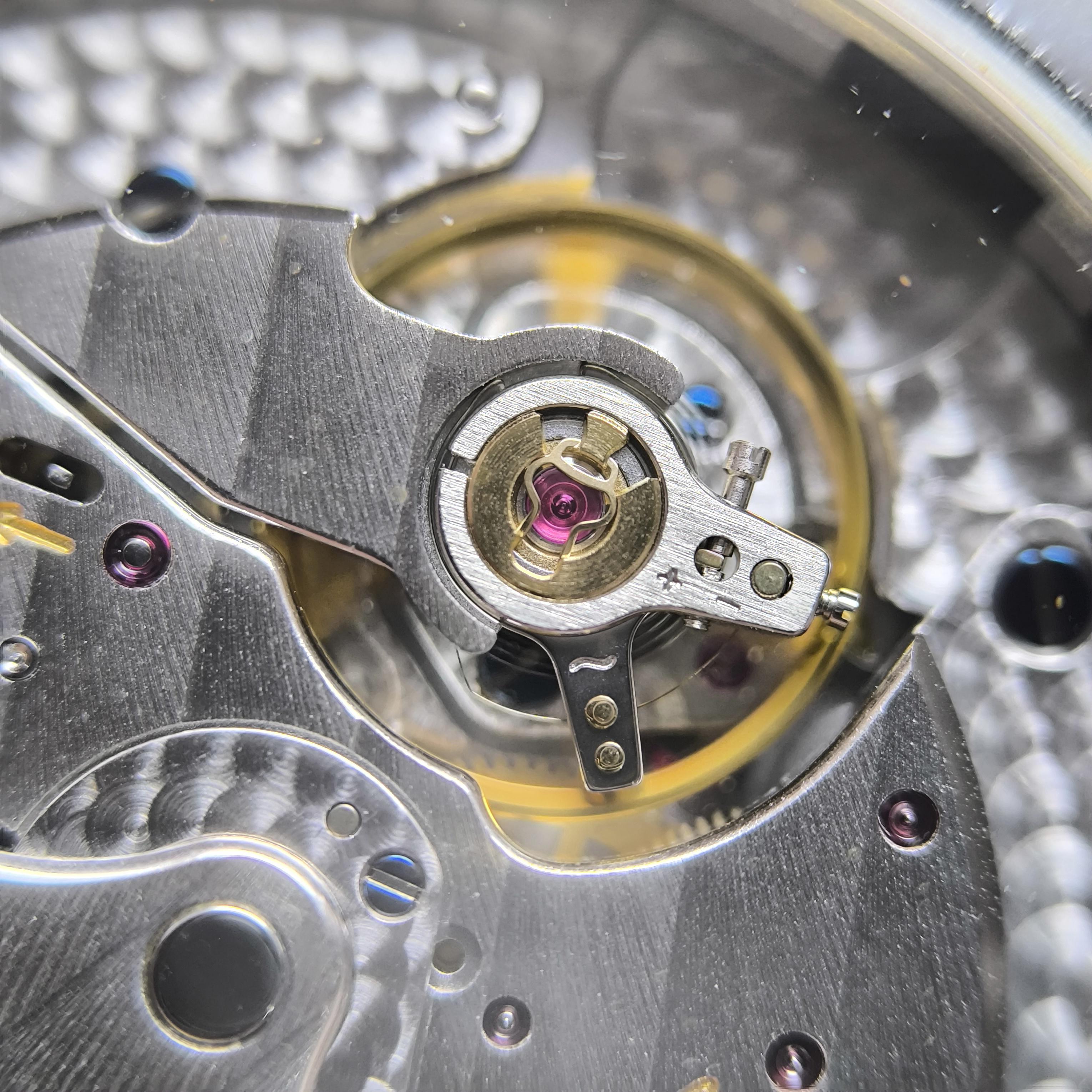 Girard-Perregaux 37