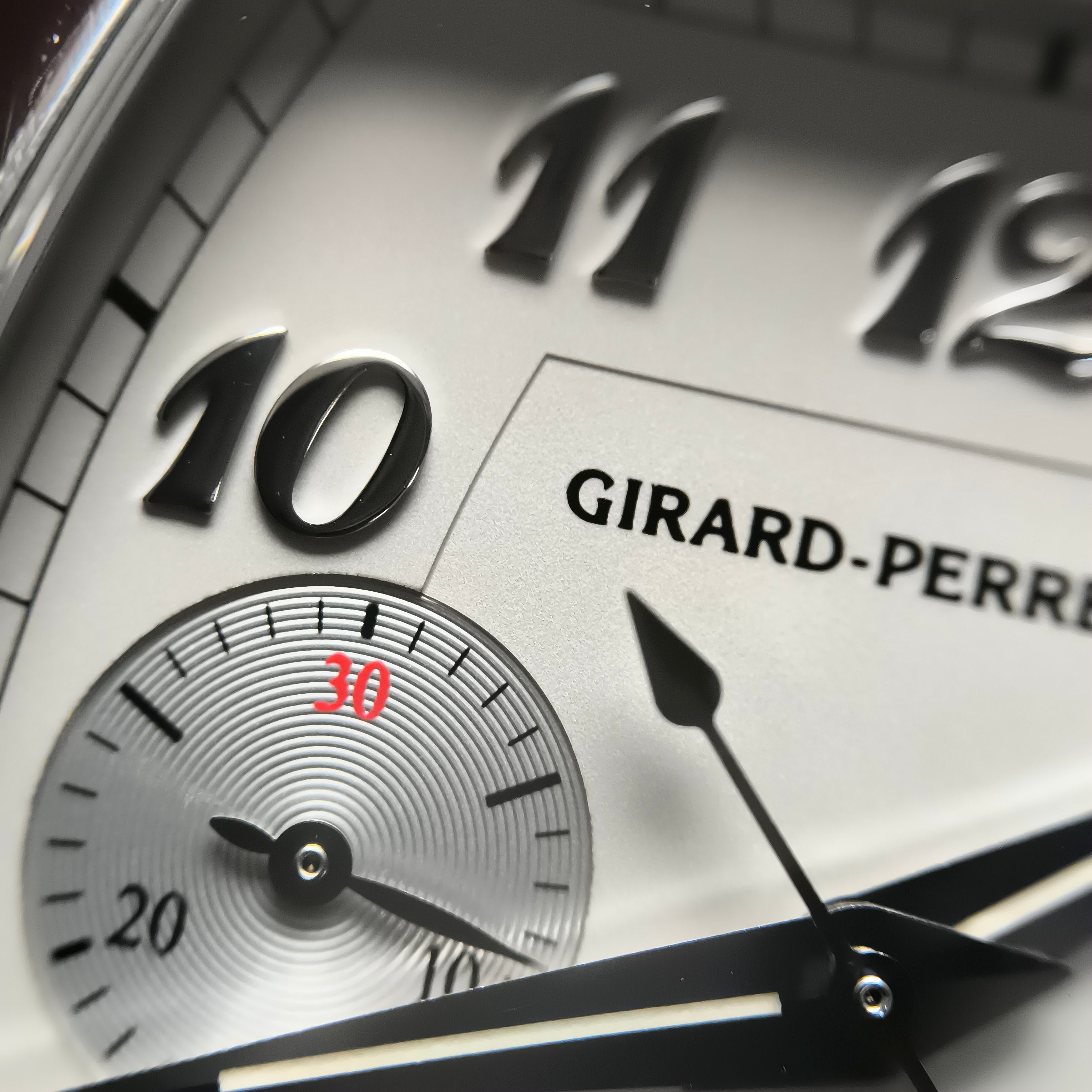 Girard-Perregaux 37
