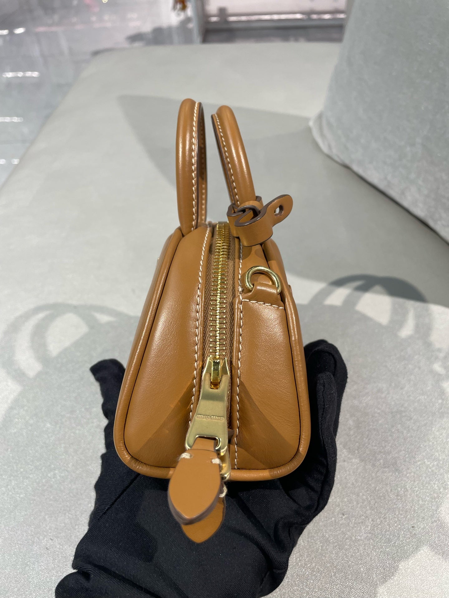 Miu Miu Handbag Brown Crossbody 5BP085_2E6Y_F098L_V_OOO