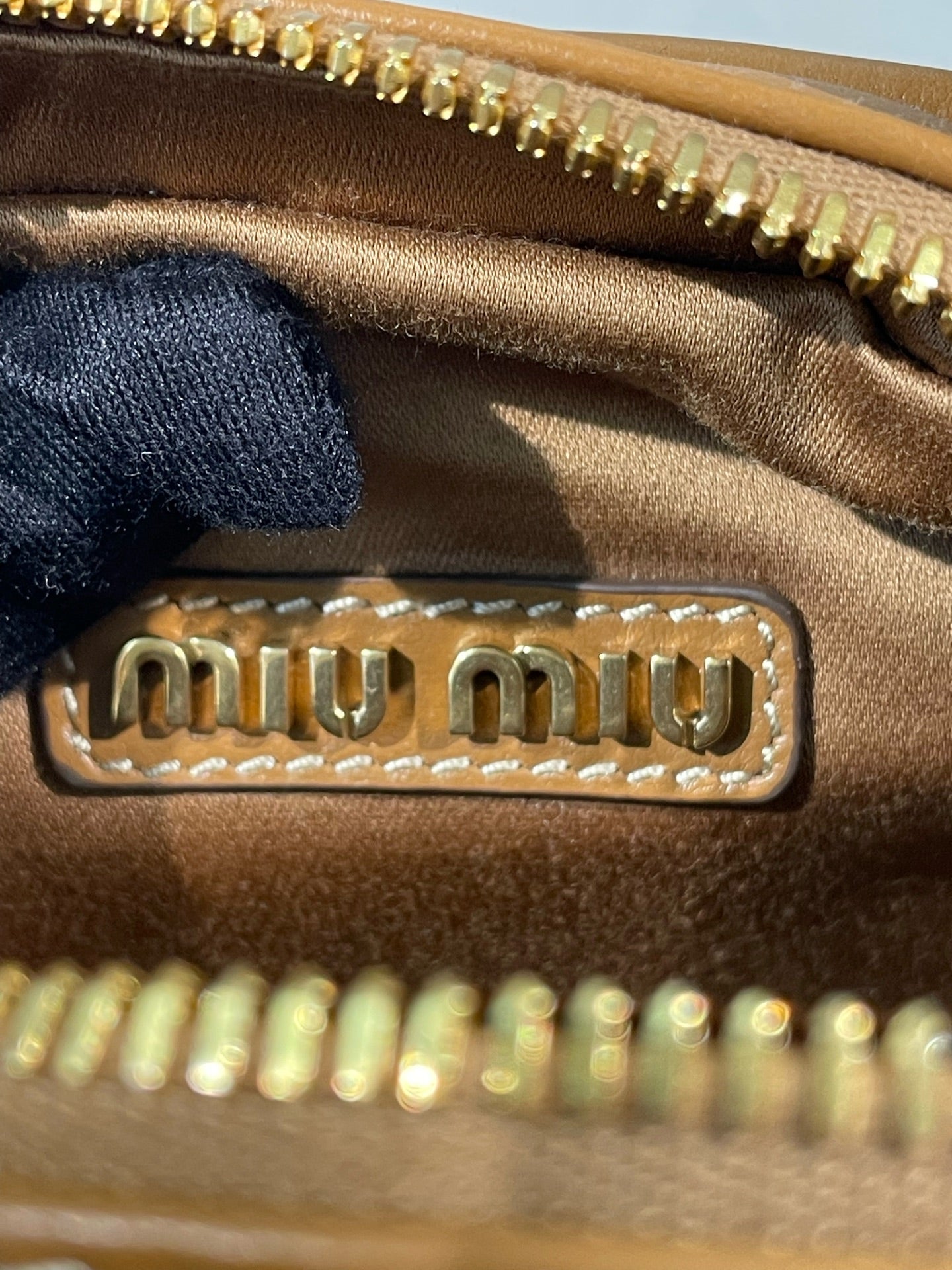 Miu Miu Handbag Brown Crossbody 5BP085_2E6Y_F098L_V_OOO