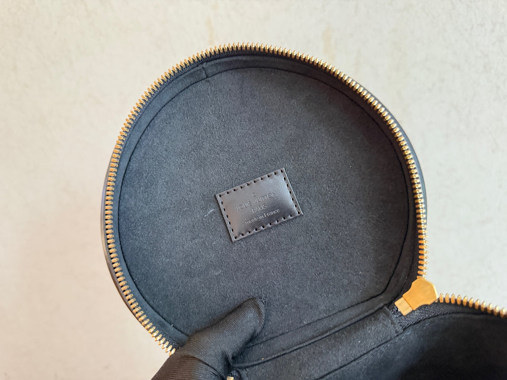 Louis Vuitton Cannes Bucket & Drawstring Bag M43986