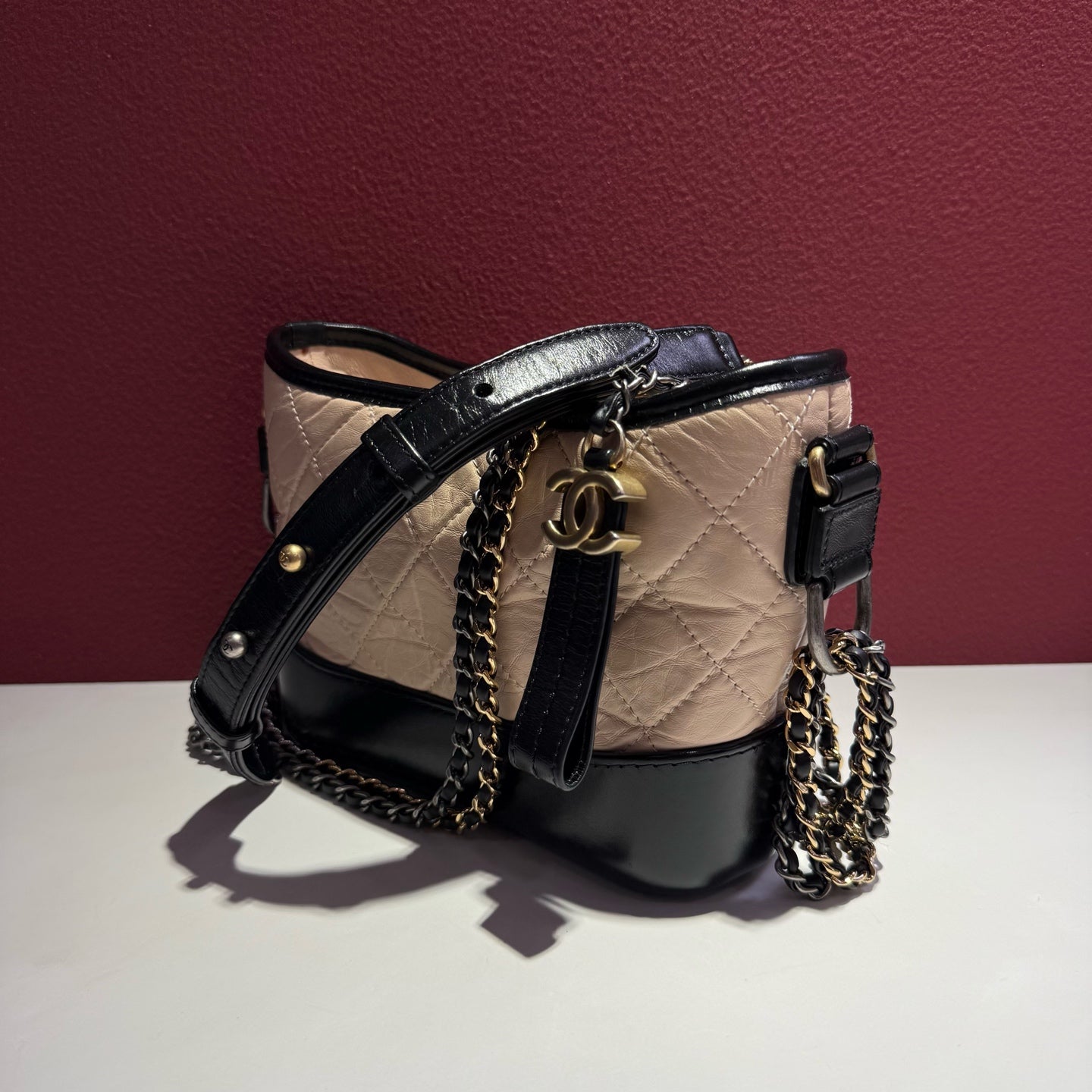 Chanel Stray Bag Crossbody 20×8×18 A91810-Y61477-C0204