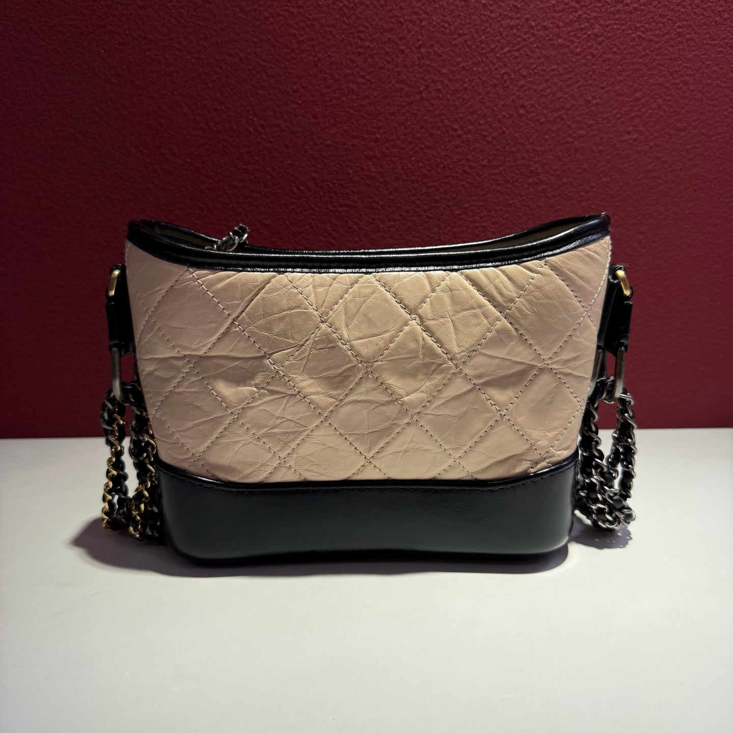 Chanel Stray Bag Crossbody 20×8×18 A91810-Y61477-C0204