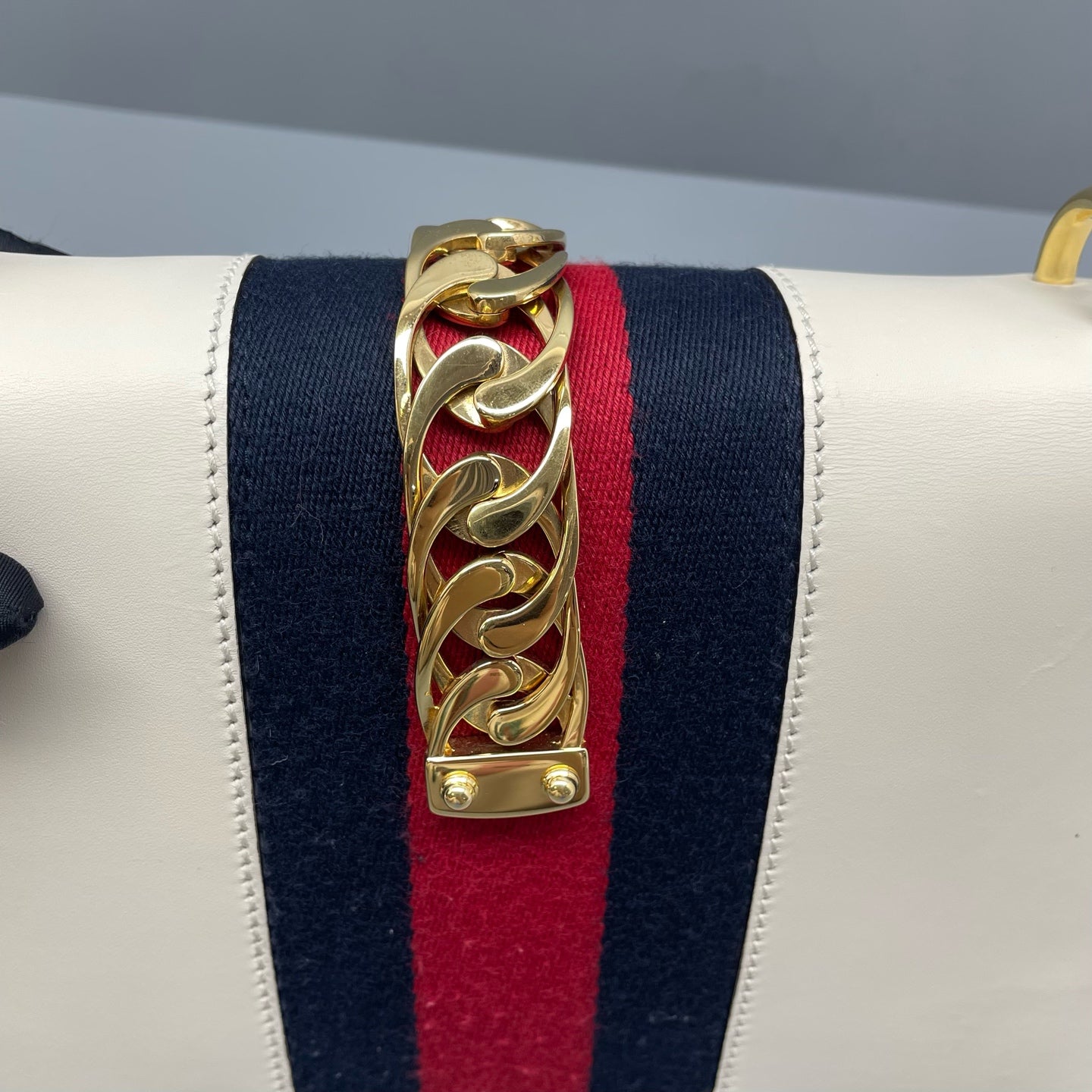 Gucci White