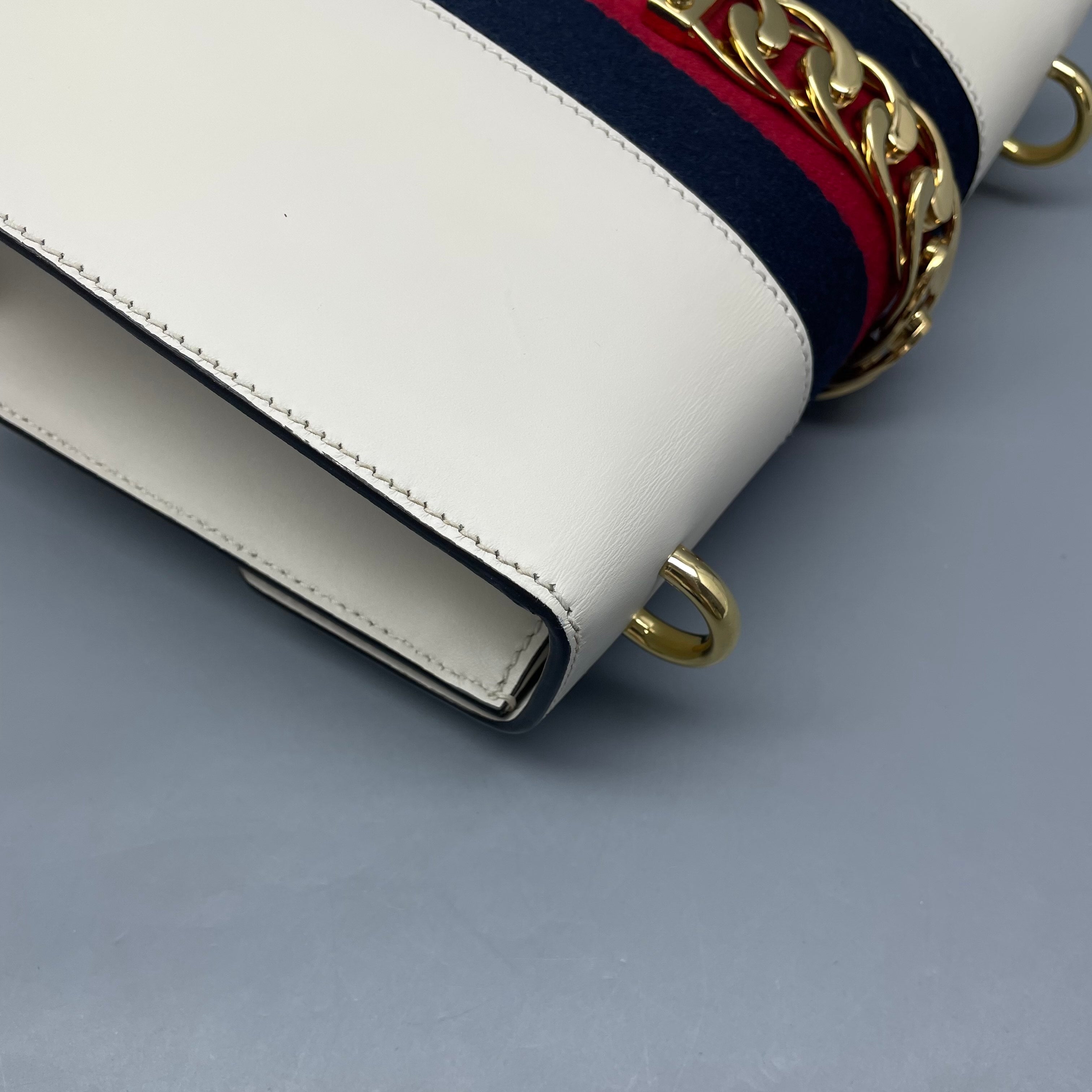 Gucci White