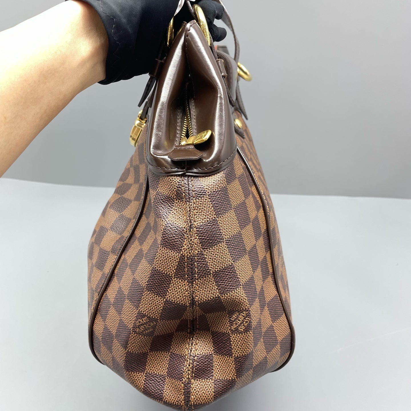 Louis Vuitton Shoulder Bag