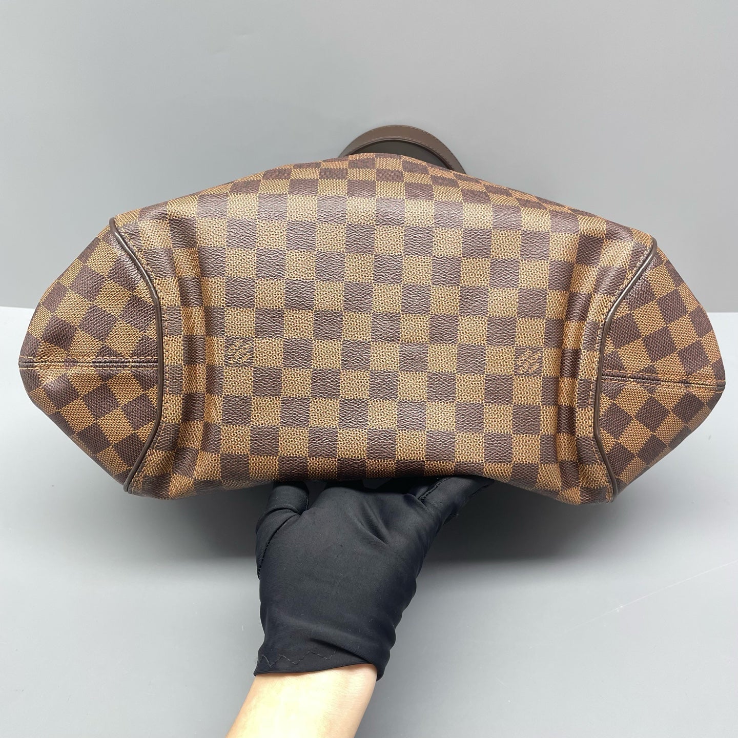 Louis Vuitton Shoulder Bag