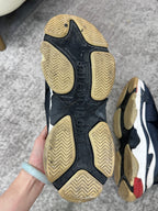 Balenciaga TRACK.3 Men's Sneakers Athletic sneakers 700875W3RF51906