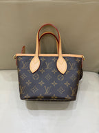 Louis Vuitton Neverfull Bb Crossbody 24 x 14 x 9 M46705