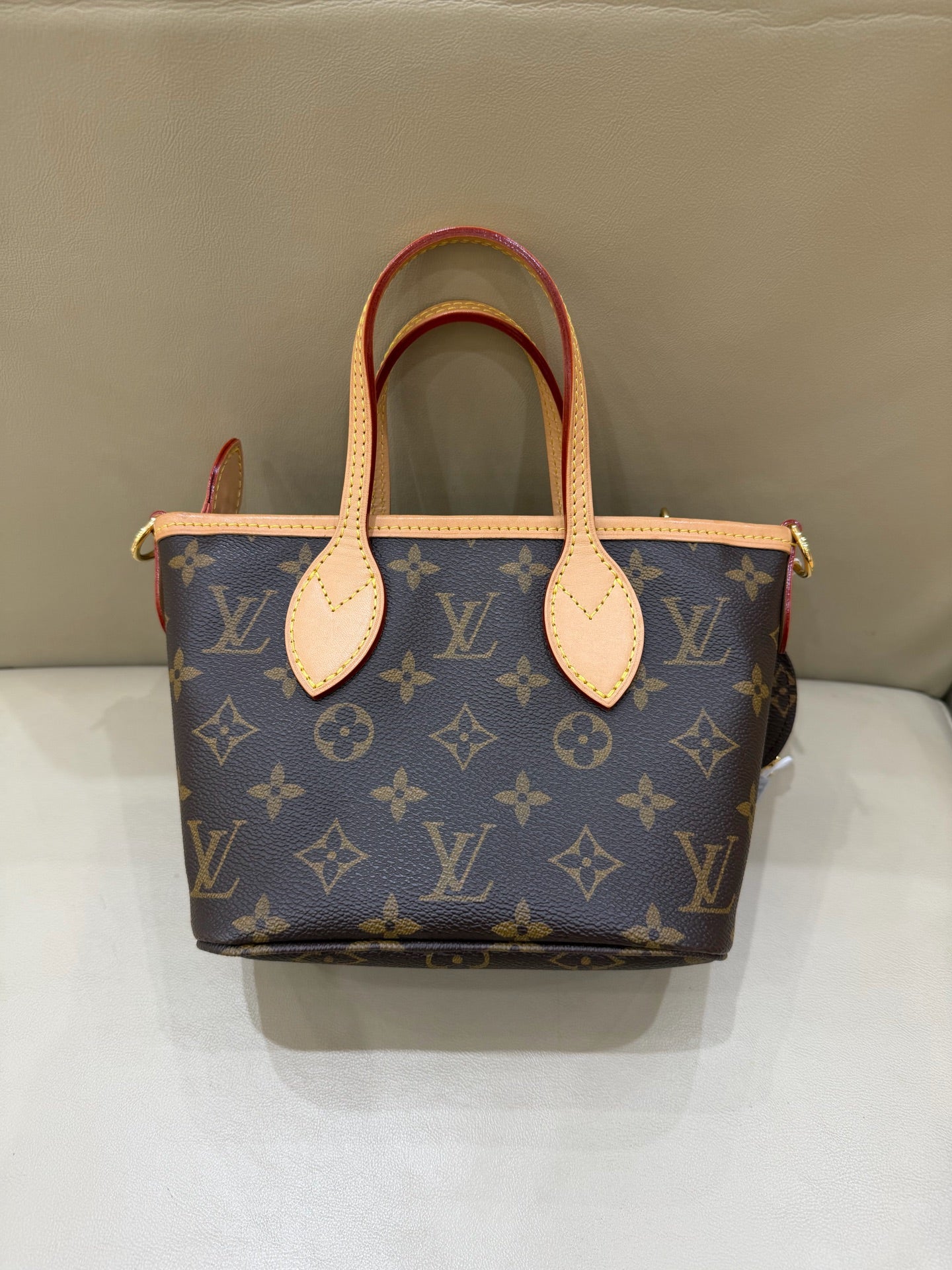 Louis Vuitton Neverfull Bb Crossbody 24 x 14 x 9 M46705