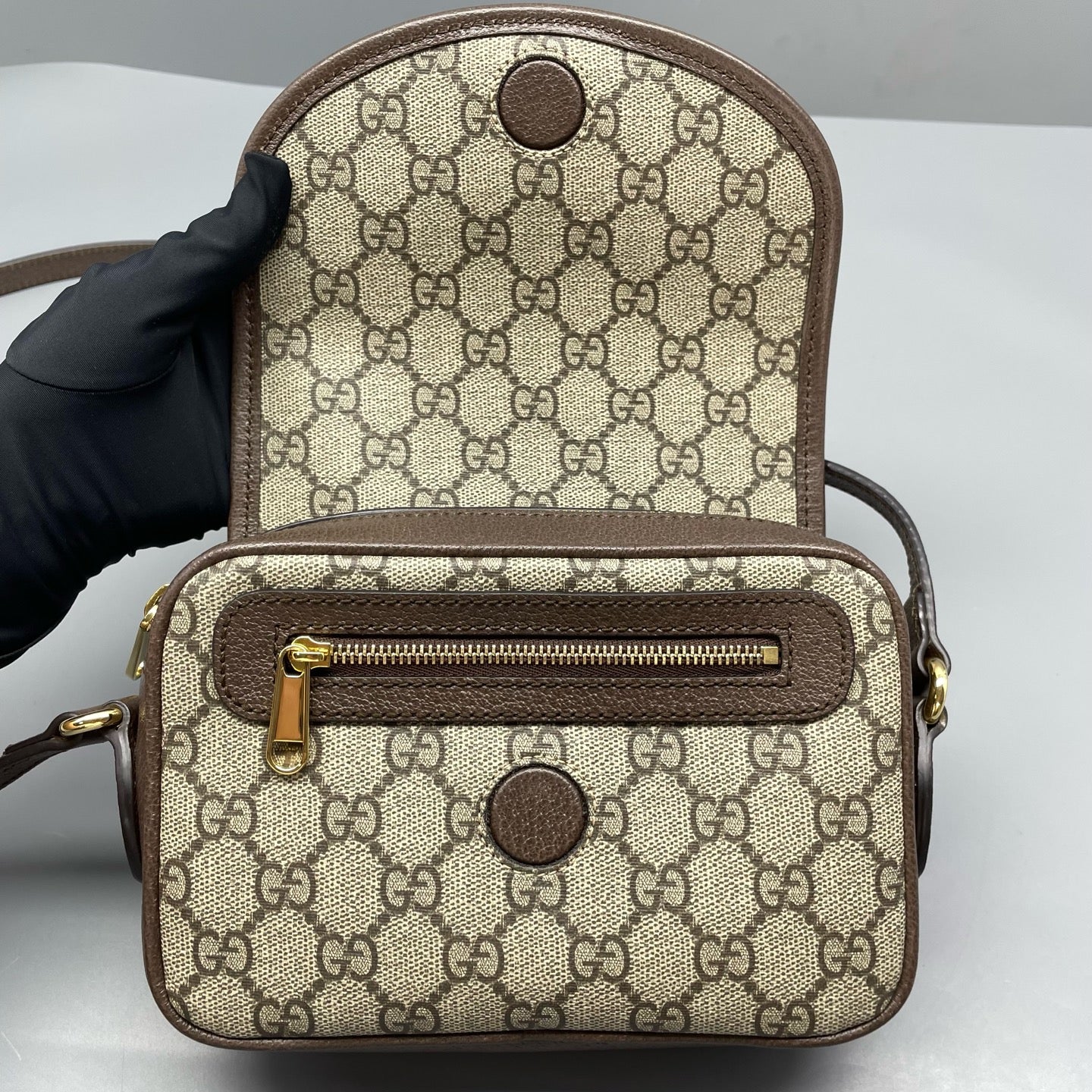 Gucci Messenger Bag