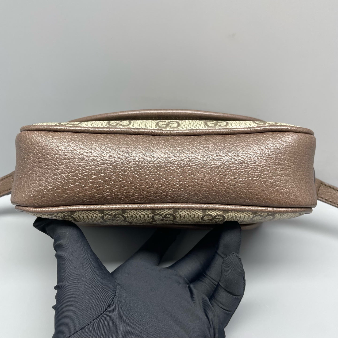 Gucci Messenger Bag