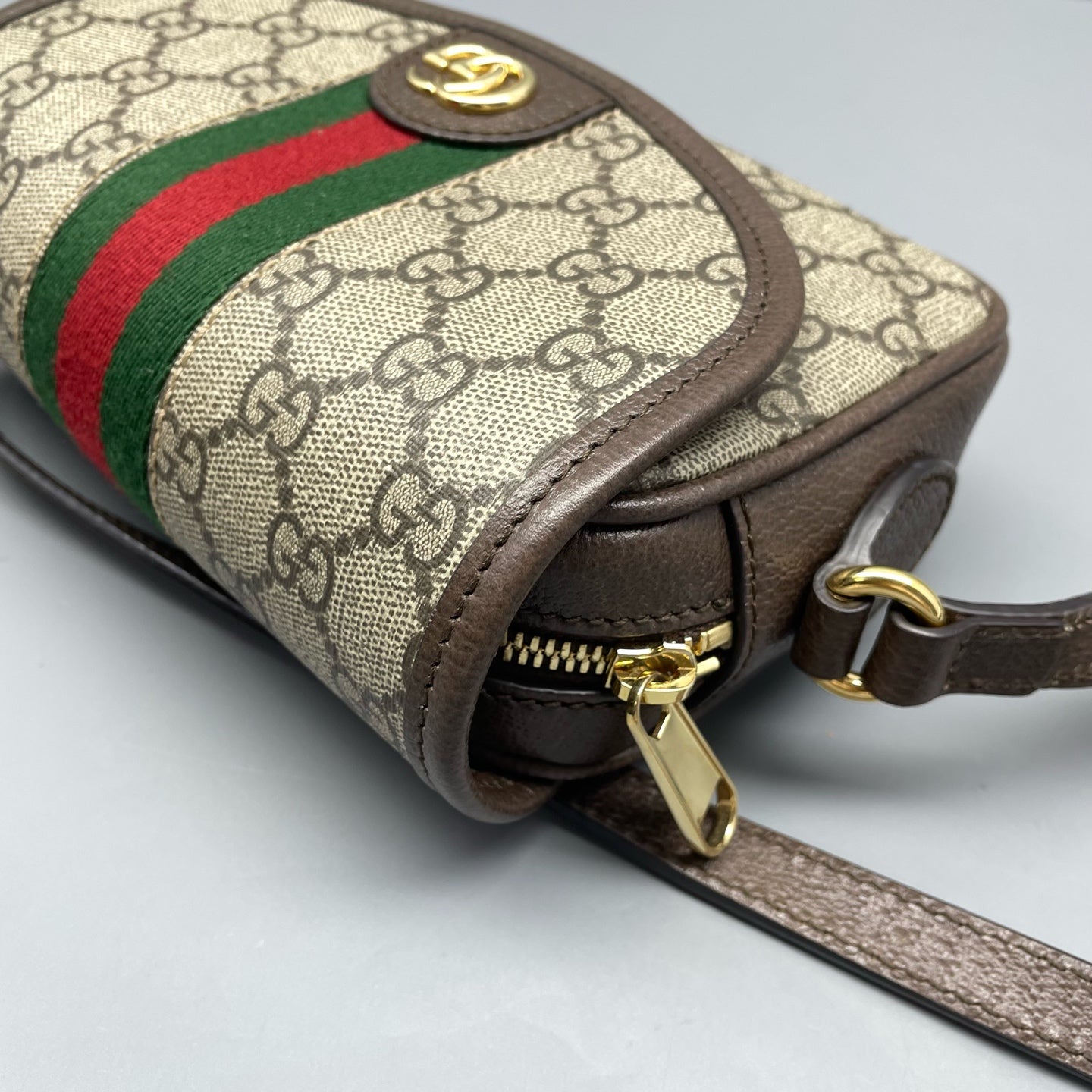 Gucci Messenger Bag