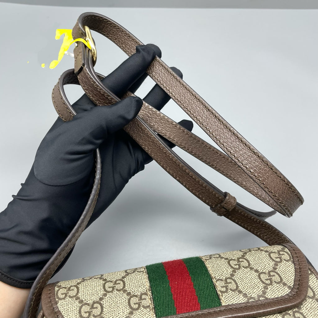 Gucci Messenger Bag