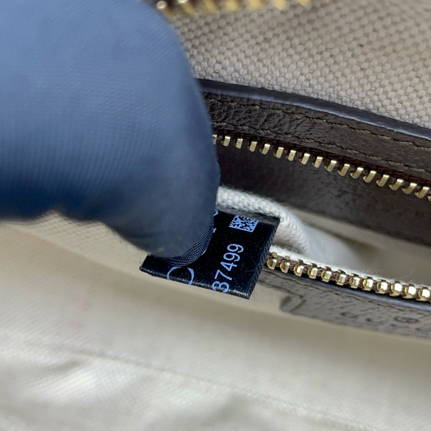 Gucci Messenger Bag