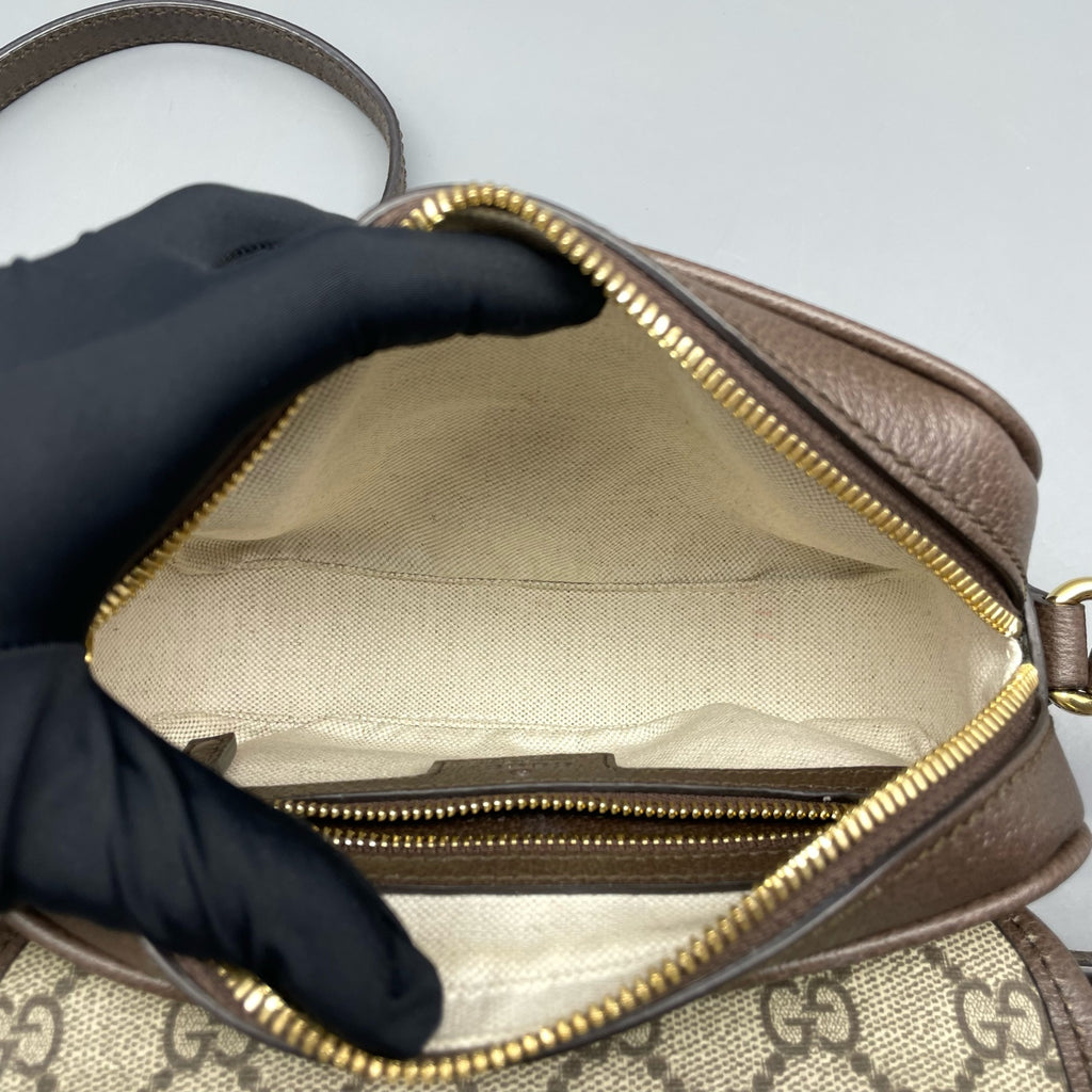 Gucci Messenger Bag