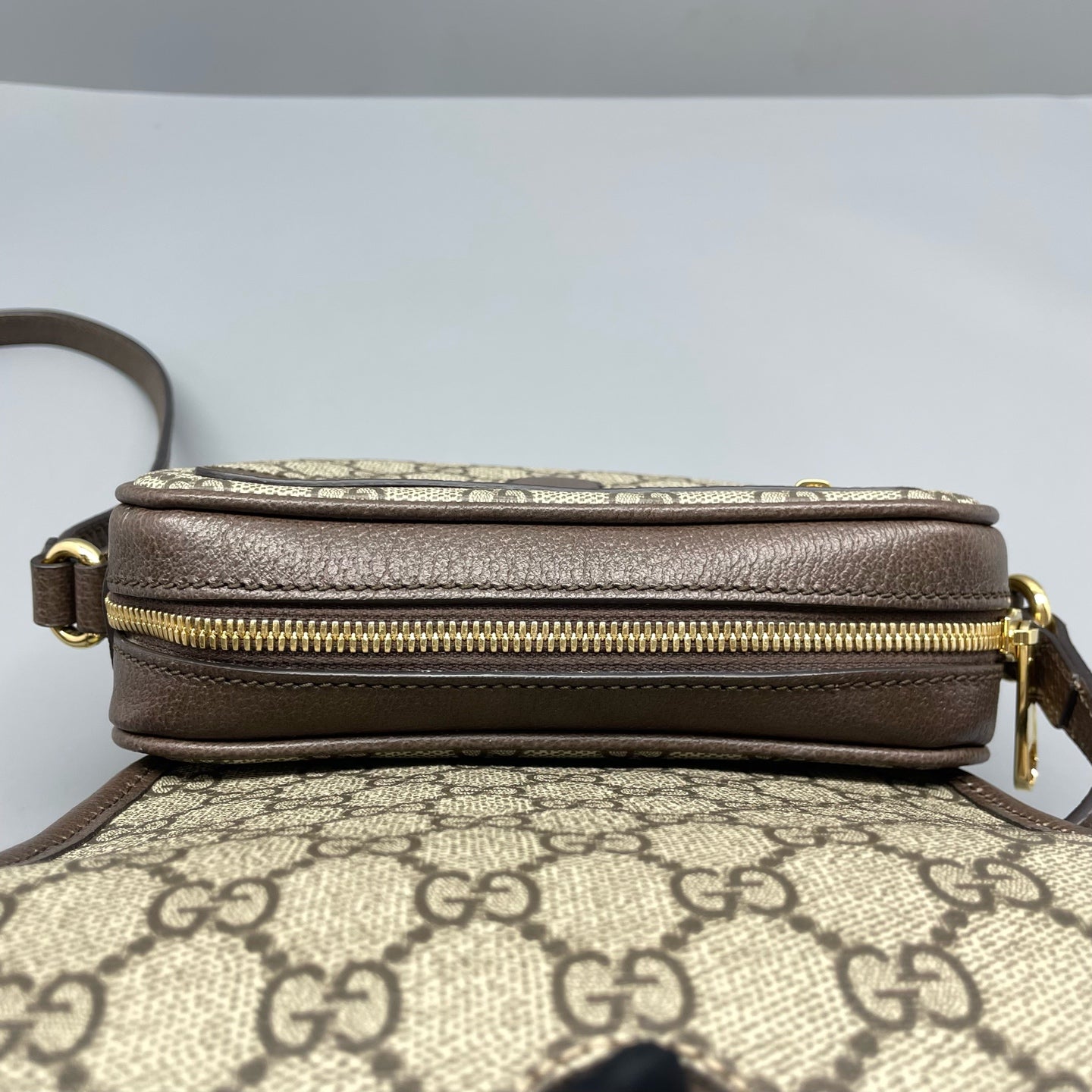 Gucci Messenger Bag