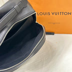 Louis Vuitton Black Backpack 29.0x 42.5x 18.0 cm M30147