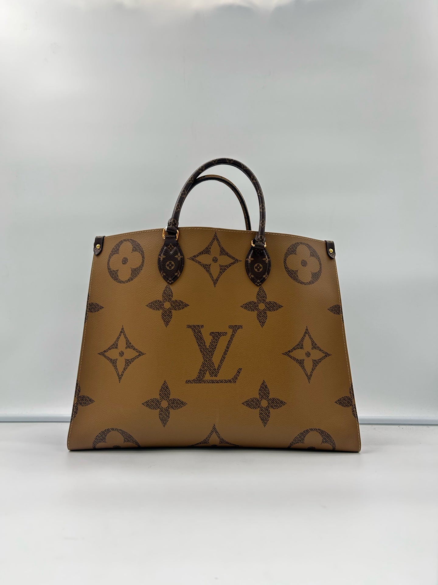 Louis Vuitton Tote