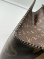 Louis Vuitton Tote