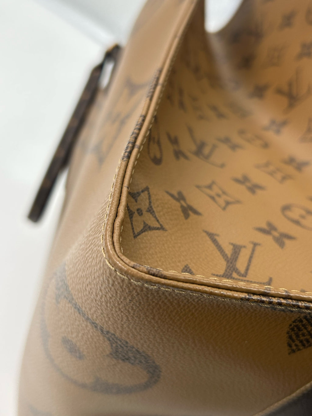 Louis Vuitton Tote