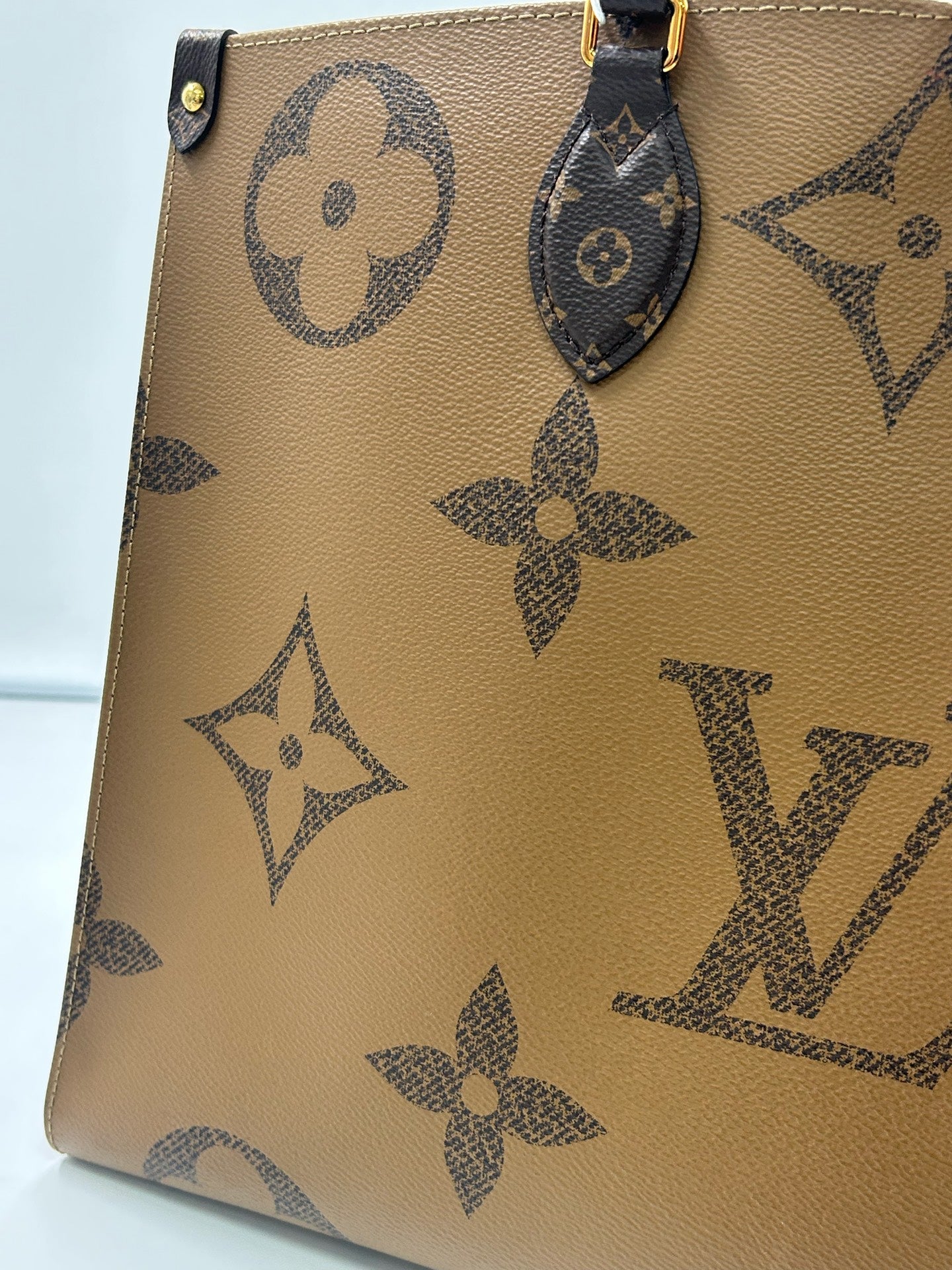Louis Vuitton Tote
