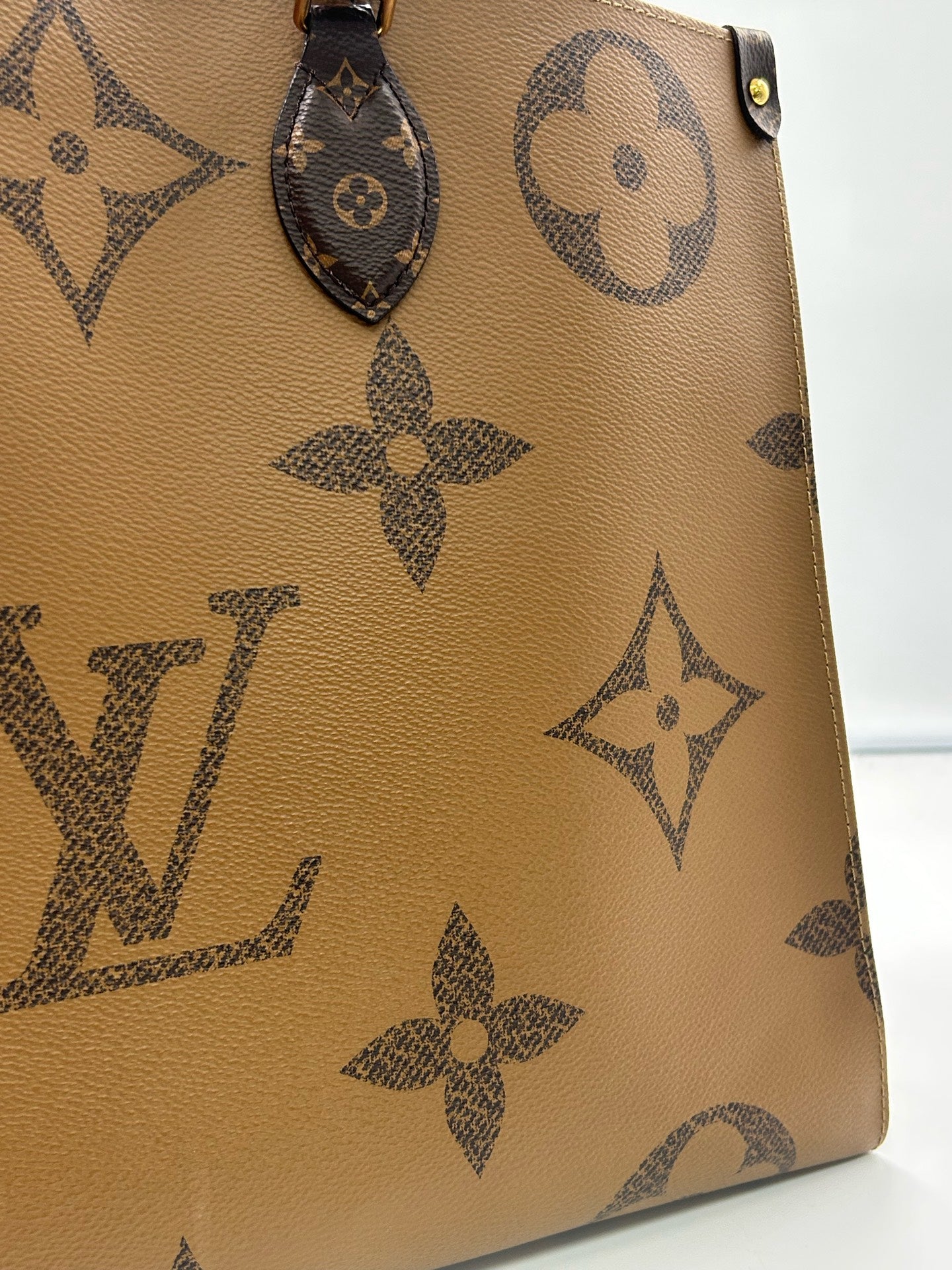 Louis Vuitton Tote