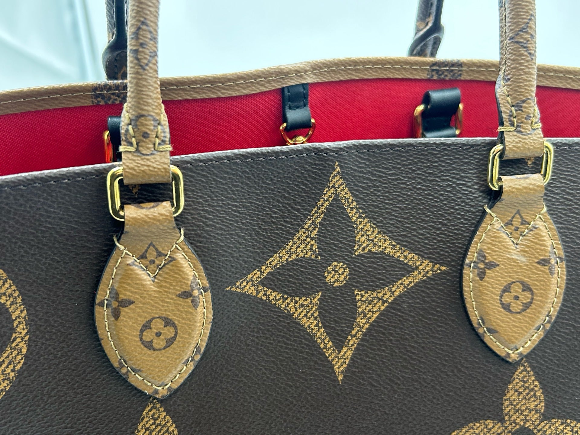 Louis Vuitton Tote