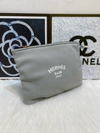 Hermes Canvas Gray H103198M-04