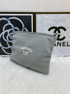 Hermes Canvas Gray H103198M-04