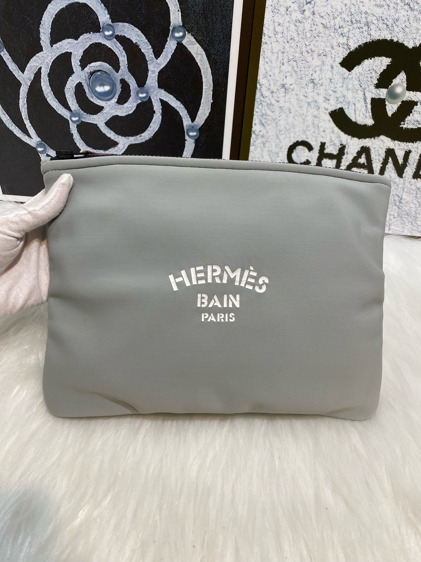 Hermes Canvas Gray H103198M-04