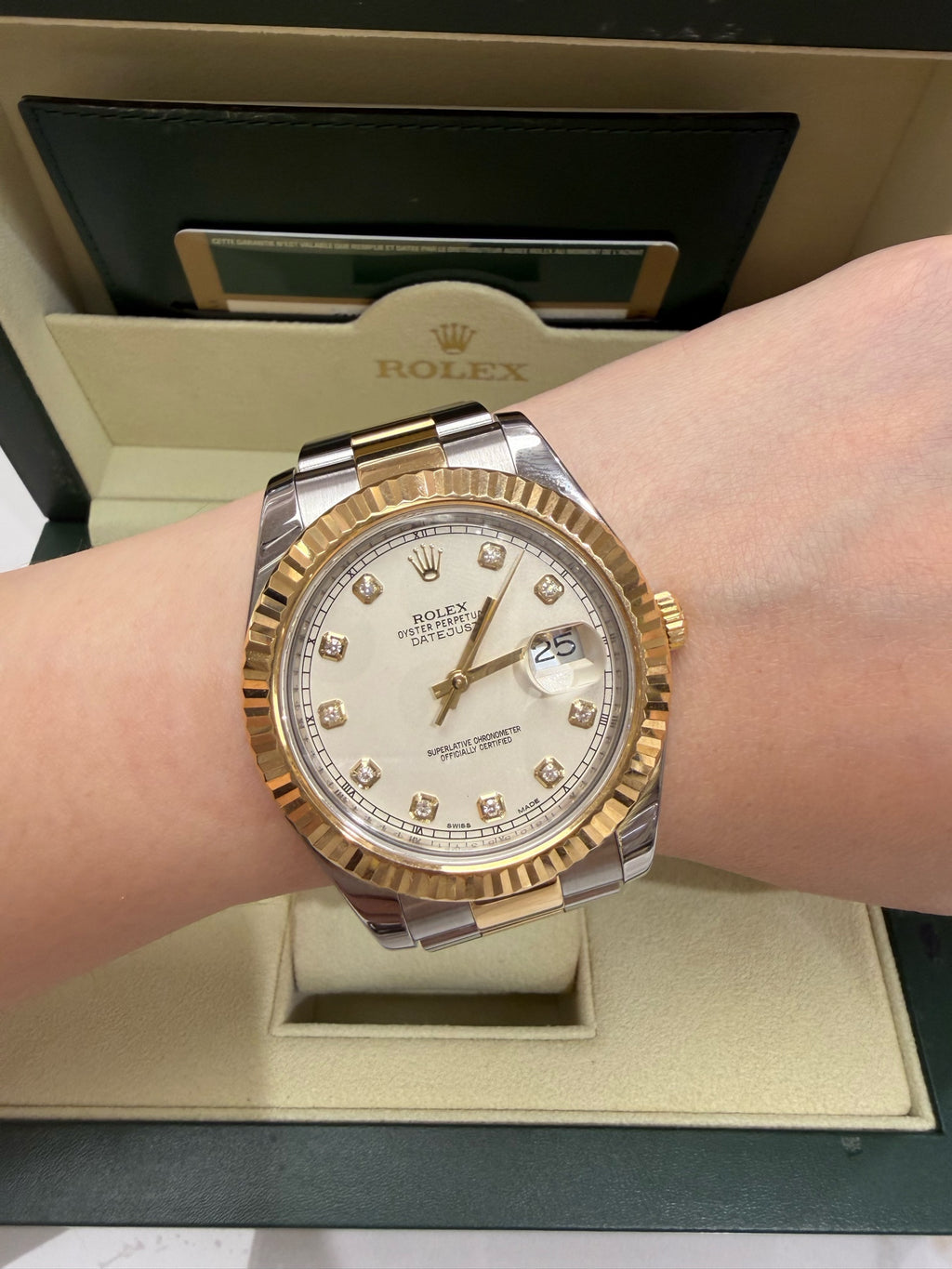 TAG Heuer Automatic (self-winding) watch