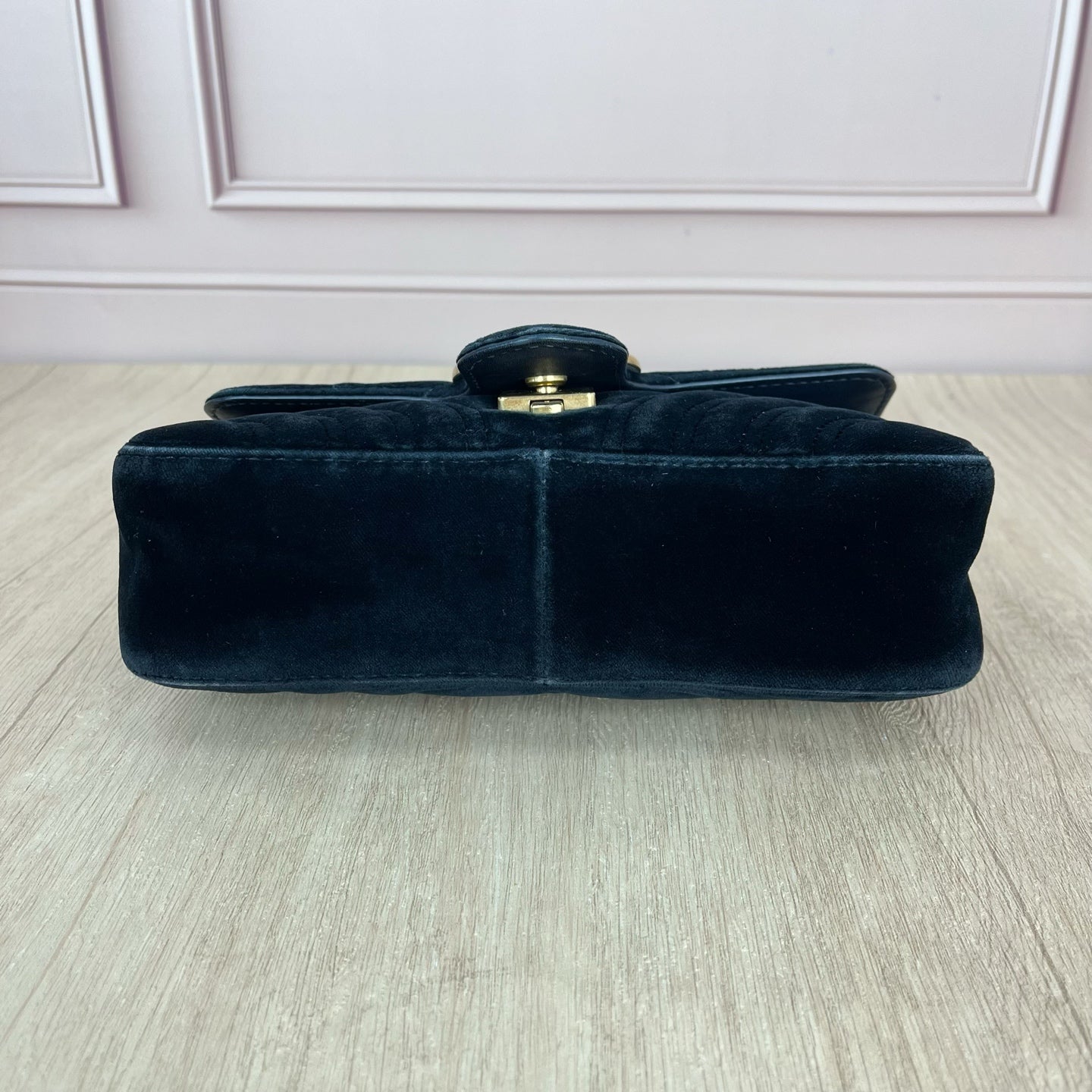 Gucci Velvet Black